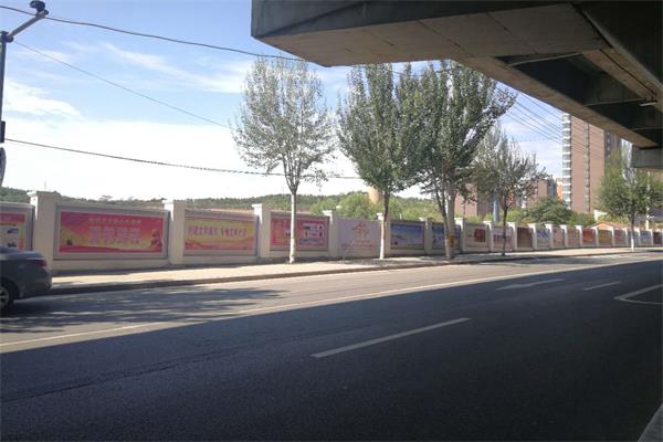 張家口房地產(chǎn)圍擋廣告制作