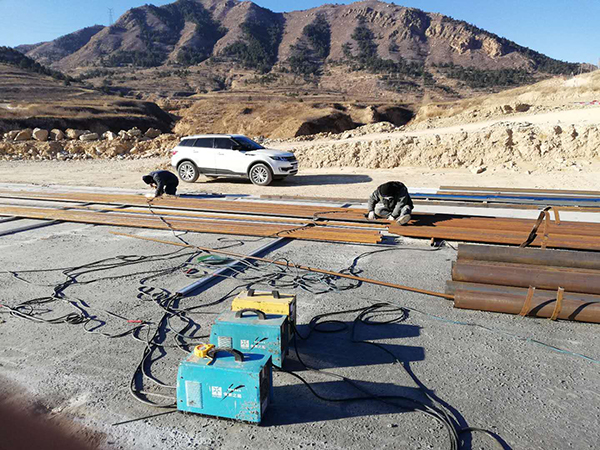 張家口廣告塔制作點擊圖片