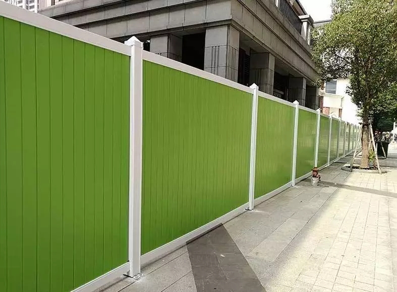 彩鋼圍擋制作.webp